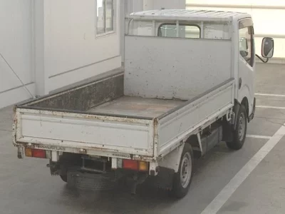 Nissan ATLAS