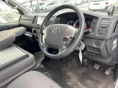 Toyota REGIUS ACE VAN