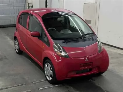 Mitsubishi I
