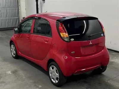 Mitsubishi I