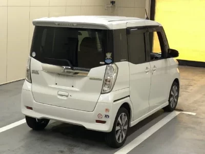 Mitsubishi EK SPACE