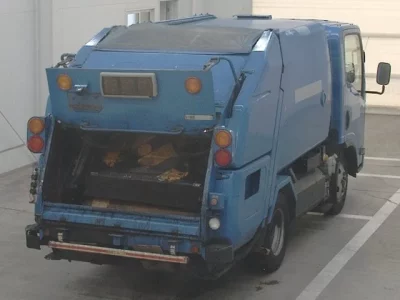Isuzu ELF