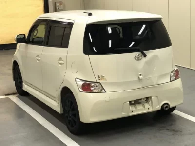 Toyota BB