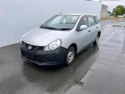 Nissan AD