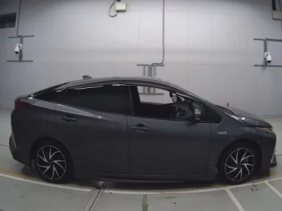 Toyota PRIUS PHV