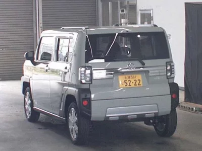 Daihatsu TAFT