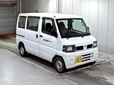 Nissan CLIPPER VAN