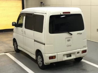 Daihatsu Atrai Wagon