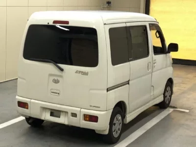 Daihatsu Atrai Wagon