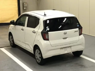 Daihatsu MIRA E S