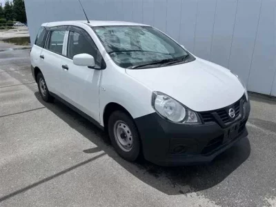 Nissan AD