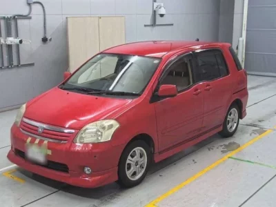 Toyota RAUM