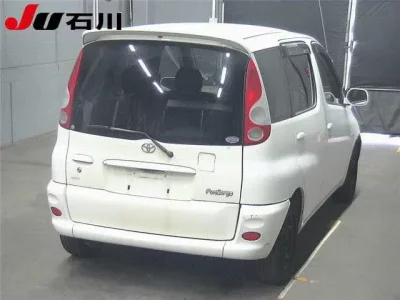 Toyota FUNCARGO