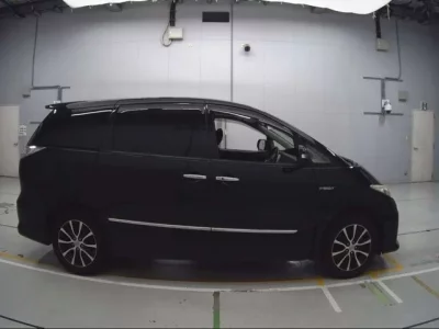 Toyota ESTIMA HYBRID