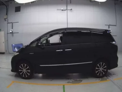 Toyota ESTIMA HYBRID