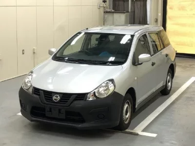 Nissan AD