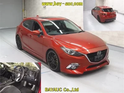 Mazda AXELA