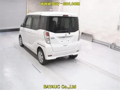 Mitsubishi EK SPACE