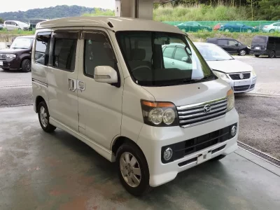 Daihatsu Atrai Wagon