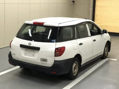 Nissan AD
