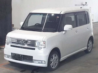 Daihatsu MOVE CONTE