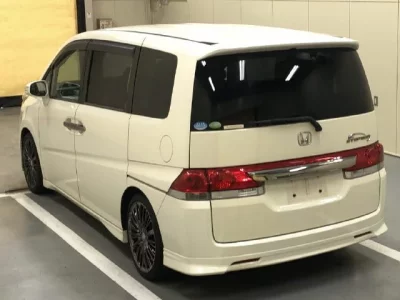 Honda STEP WAGON