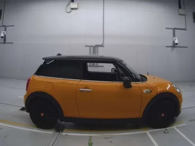 BMW MINI