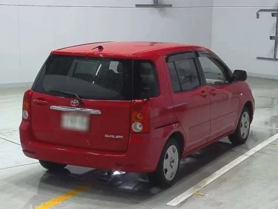 Toyota RAUM