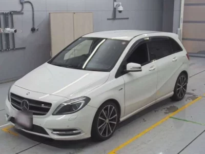 Mercedes-Benz B CLASS