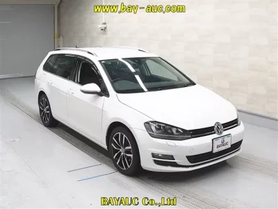 Volkswagen GOLF VARIANT