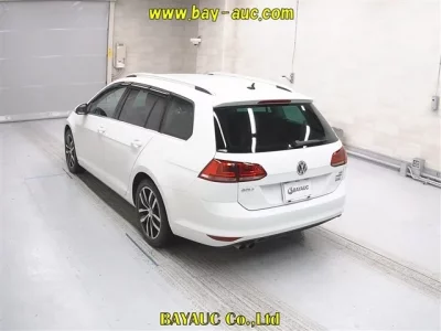 Volkswagen GOLF VARIANT