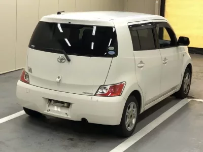 Toyota BB
