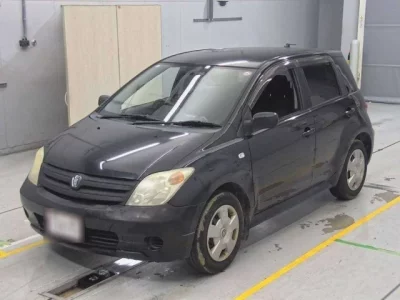 Toyota IST