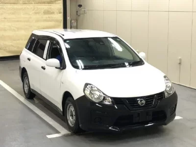 Nissan AD