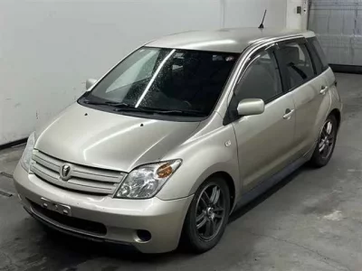 Toyota IST