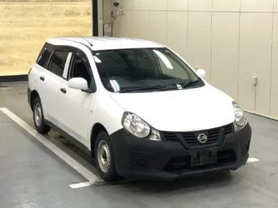 Nissan AD