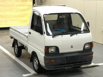 Mitsubishi MINICAB TRUCK
