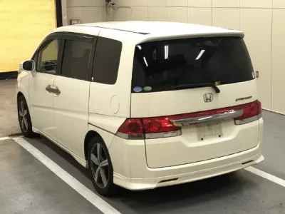 Honda STEP WAGON
