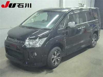 Mitsubishi DELICA D5