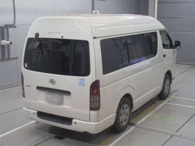 Toyota REGIUS ACE VAN