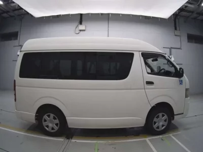 Toyota REGIUS ACE VAN