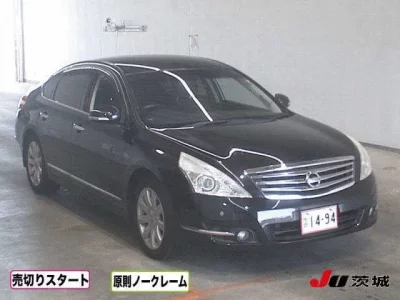 Nissan TEANA