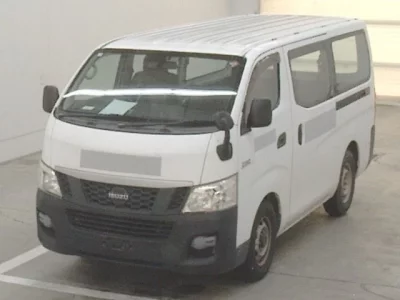 Isuzu COMO