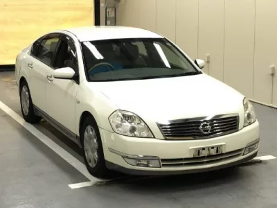Nissan TEANA