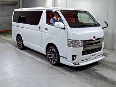 Toyota HIACE VAN