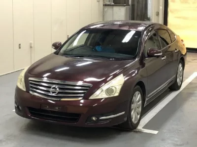Nissan TEANA