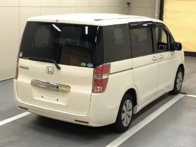 Honda STEP WAGON