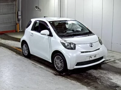 Toyota IQ