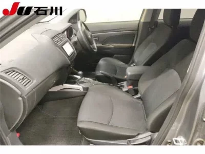 Mitsubishi RVR
