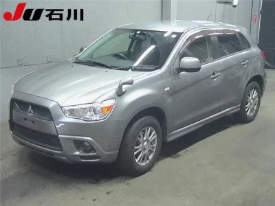 Mitsubishi RVR